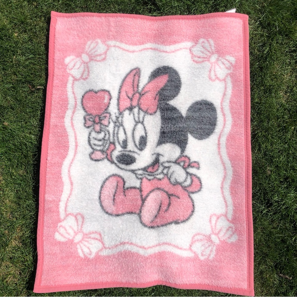 Vintage Baby Minnie blanket